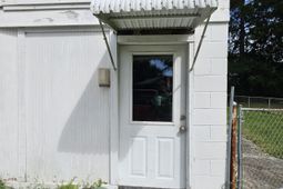 417 Robin Drive photo 4