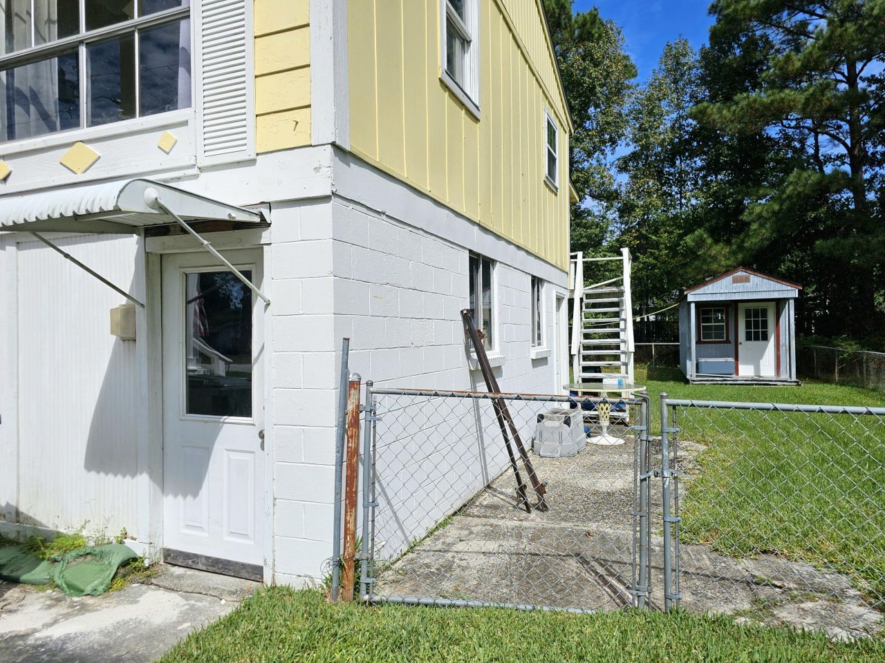 417 Robin Drive Photo 5