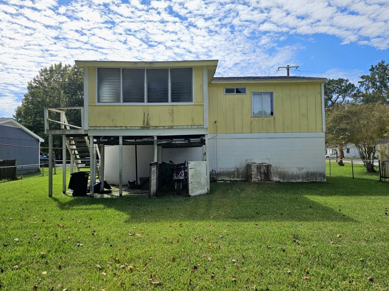 417 Robin Drive Photo 8
