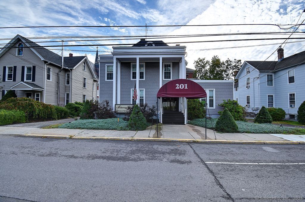 201 Meadow, Naugatuck, CT 06770 Main Photo