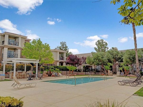 2900 Sunridge Heights Parkway, Unit 718, Henderson, NV 89052