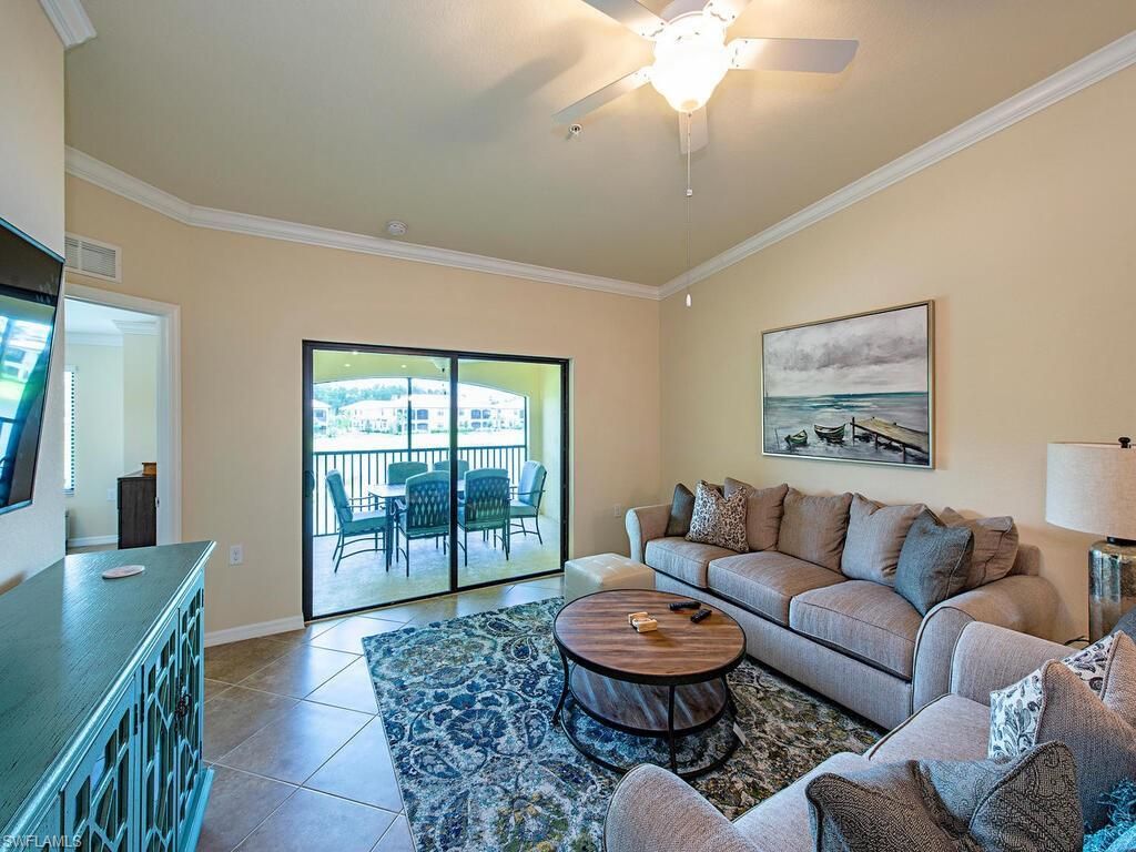 9533 Avellino Way, Unit 2921, Naples, FL 34113 Photo