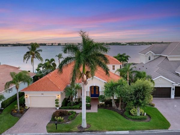 805 RIVIERA DUNES WAY, PALMETTO, FL 34221