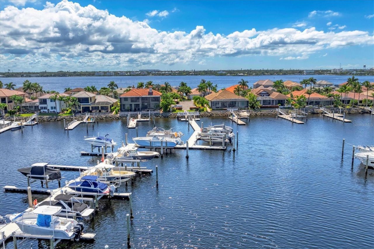 805 Riviera Dunes Way, Palmetto, FL 34221 Photo