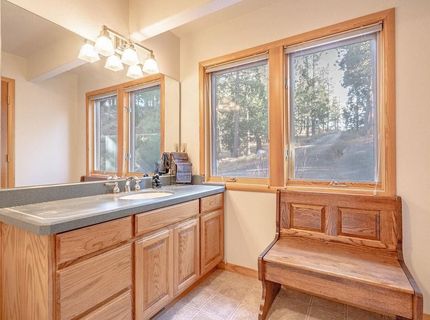 954 Cloud Painter, Clio, CA 96106 Photo