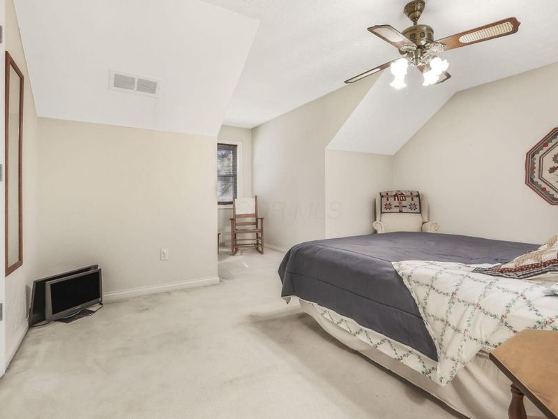 184 Citation Drive SW, Pataskala, OH 43062 Photo 33