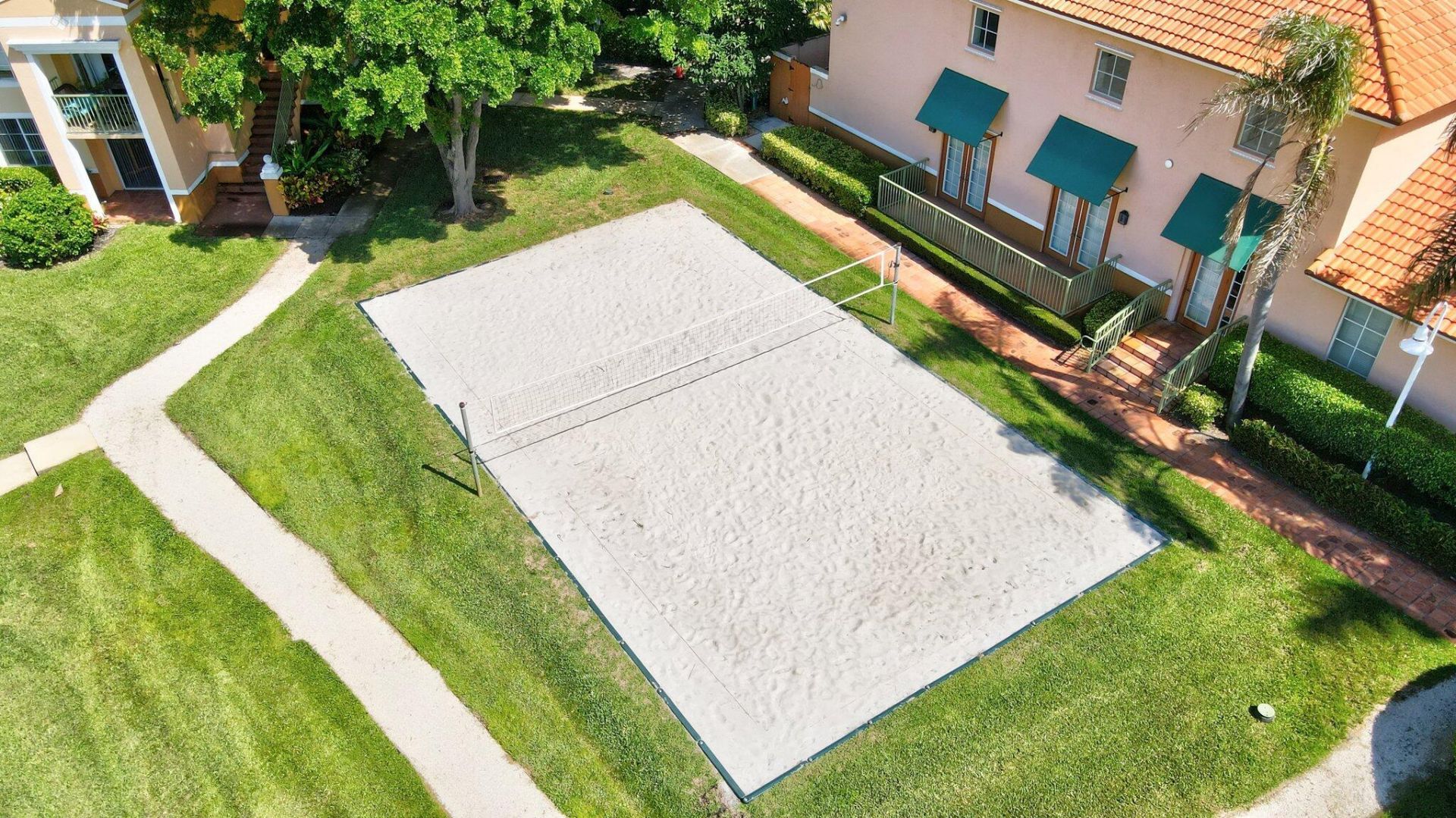 103 Yacht Club Way, Unit 206, Hypoluxo, FL 33462 Photo