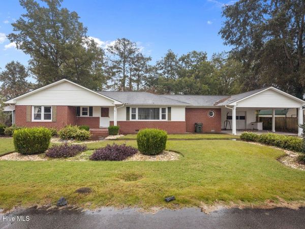 417 Ipock Street, Vanceboro, NC 28586