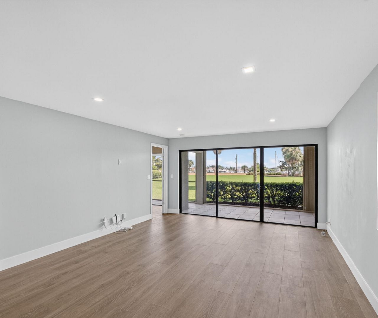 1030 Us Highway 1 Highway, Unit 105, North Palm Beach, FL 33408 Photo