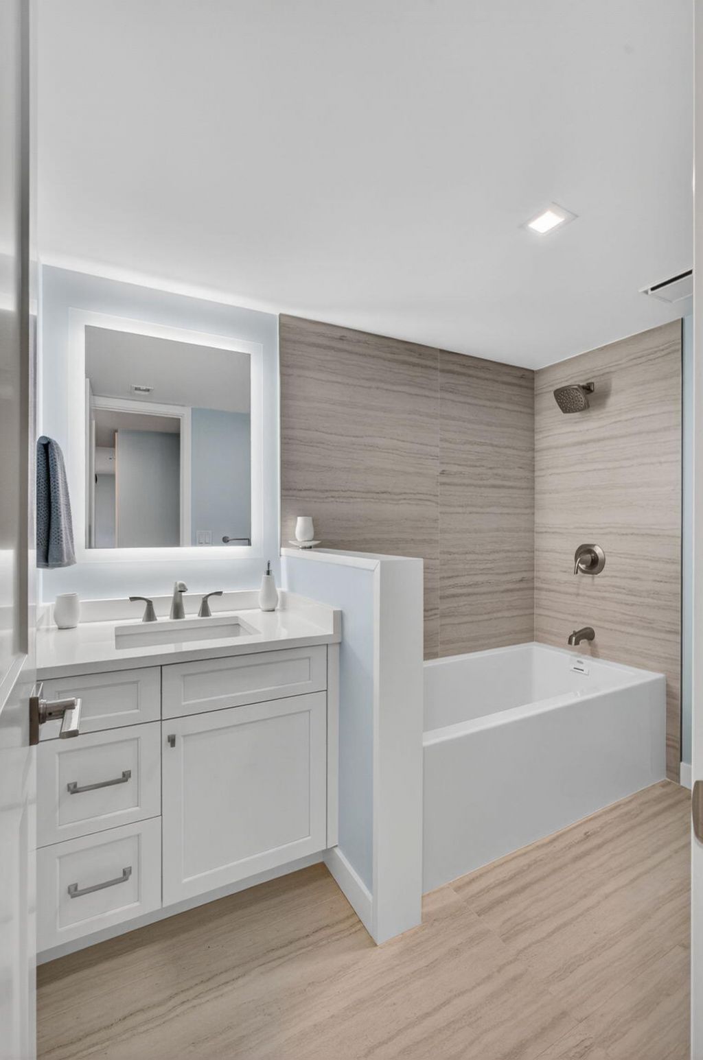 1030 Us Highway 1 Highway, Unit 105, North Palm Beach, FL 33408 Photo