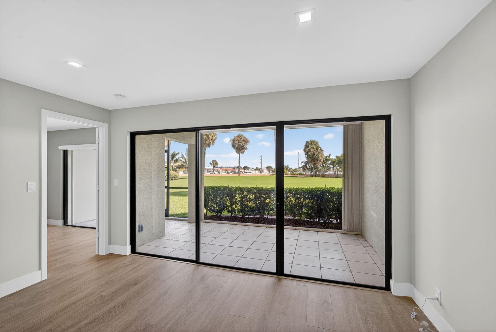 1030 Us Highway 1 Highway, Unit 105, North Palm Beach, FL 33408 Photo