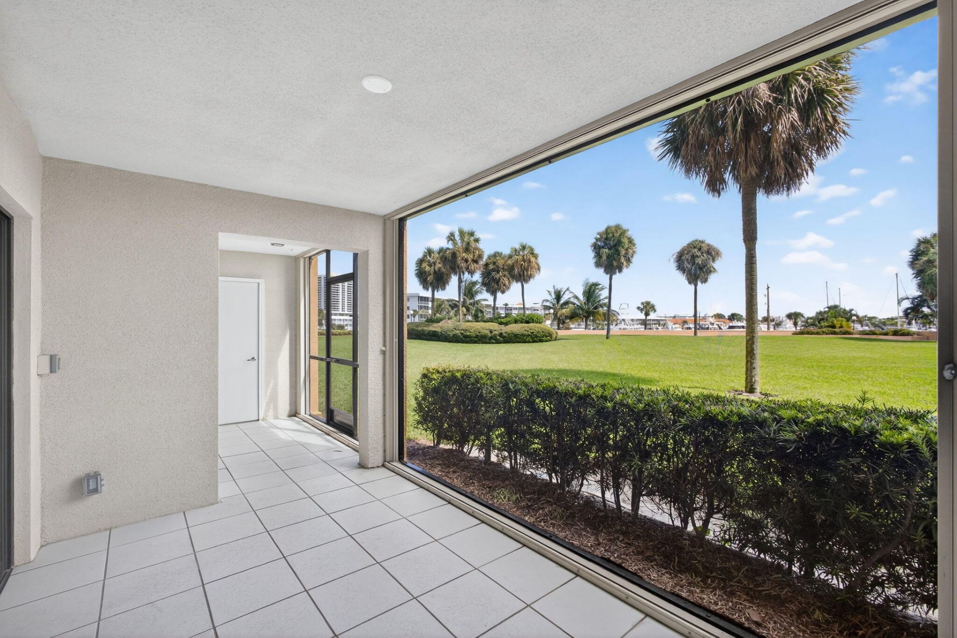 1030 Us Highway 1 Highway, Unit 105, North Palm Beach, FL 33408 Photo