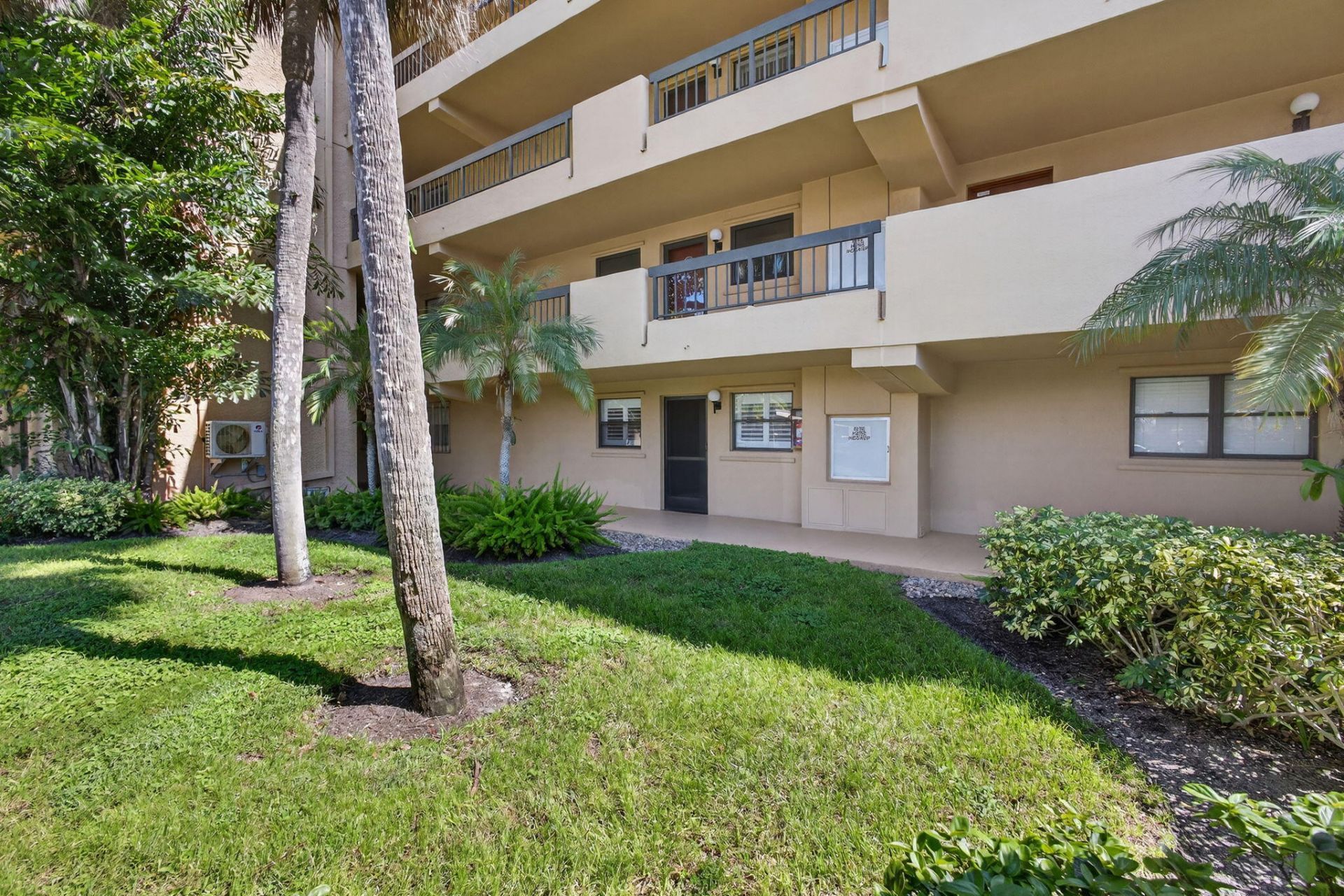 1030 Us Highway 1 Highway, Unit 105, North Palm Beach, FL 33408 Photo