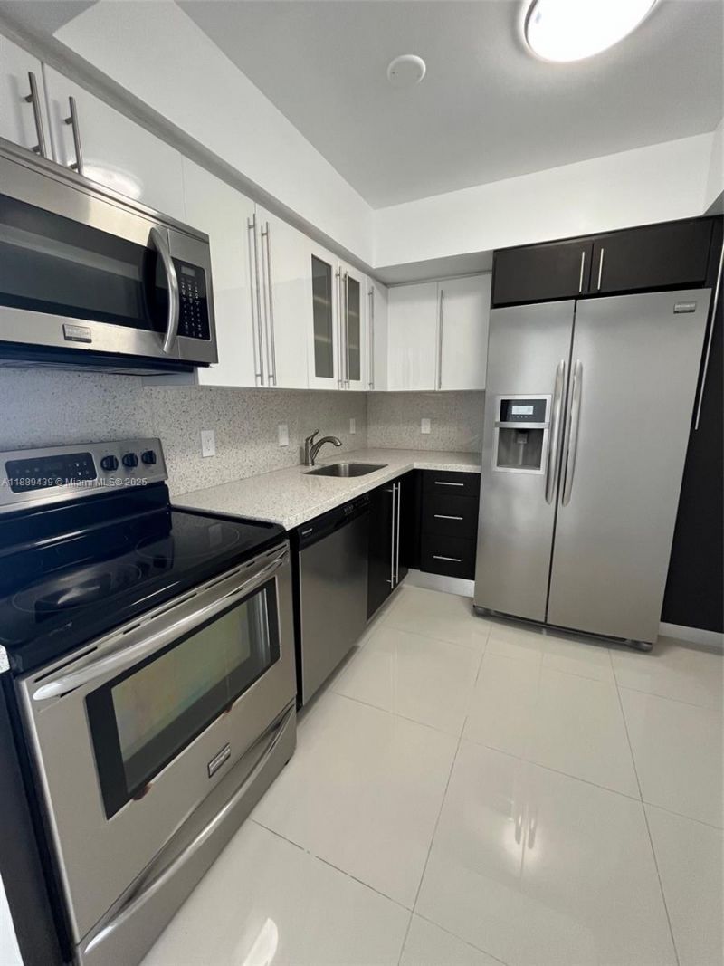 20505 E Country Club Dr, Unit 2132, Aventura, FL 33180 Photo