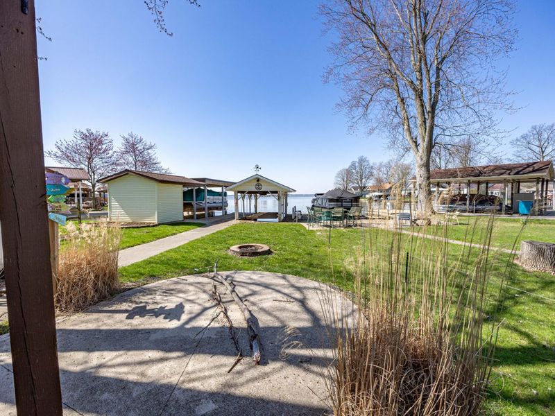 11229 Elm Street, Lakeview, OH 43331 Photo 4