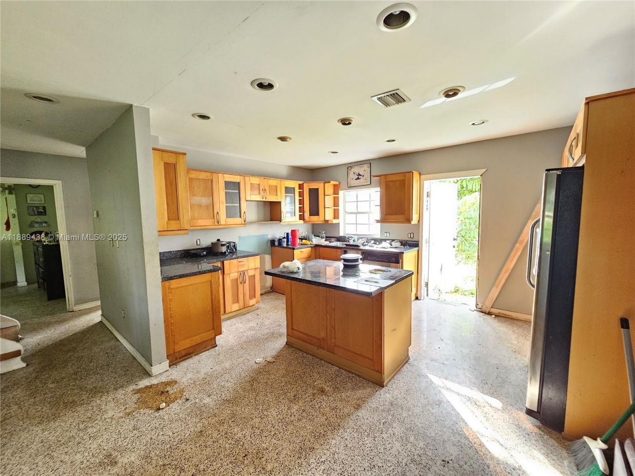 11500 N Miami Ave, Miami, FL 33168 Photo