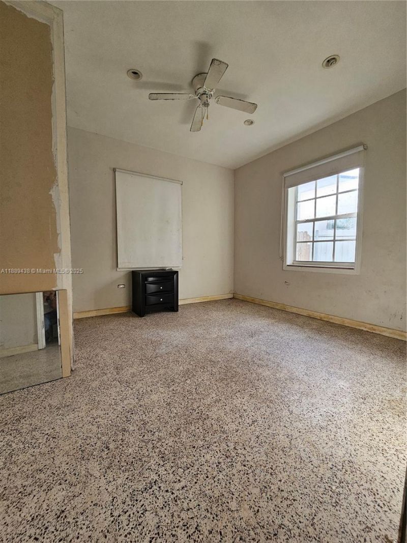 11500 N Miami Ave, Miami, FL 33168 Photo