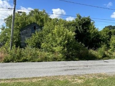 8573 Church Street, Three Mile Bay, NY 13693