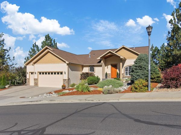 1155 E Quartz Ln, Spokane, WA 99208