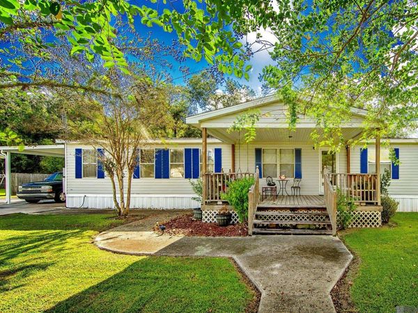 132 Cypress Villa, Gheens, LA 70355