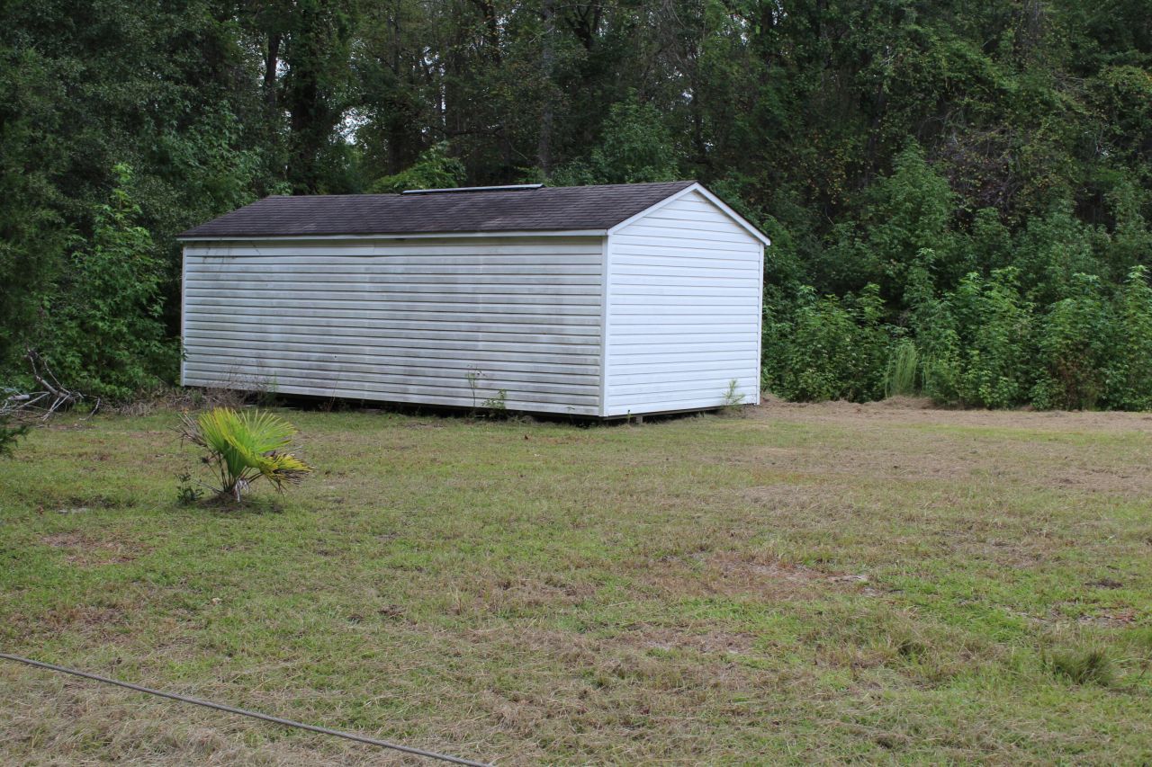 338 Browning Road Photo 12