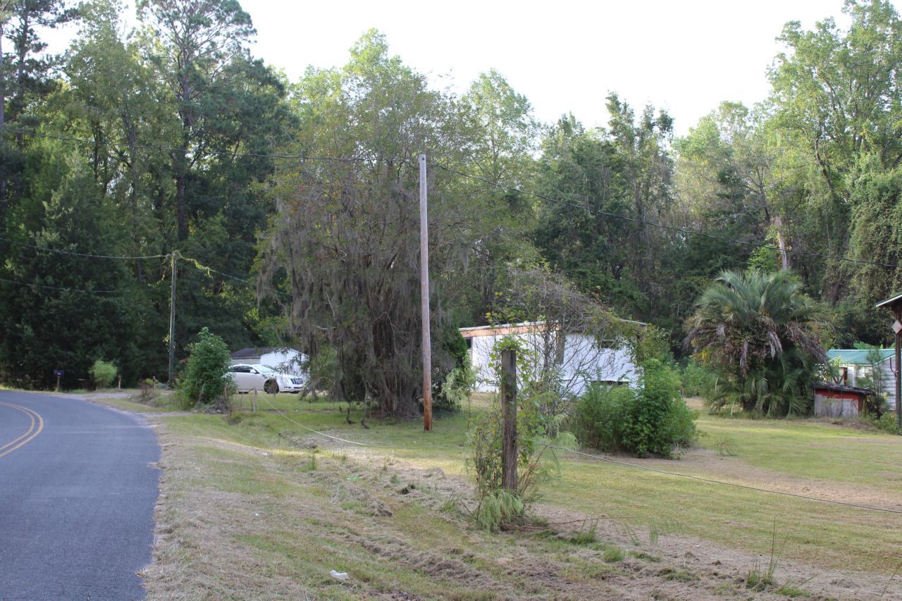 338 Browning Road Photo 4