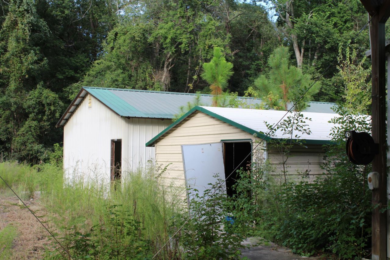 338 Browning Road Photo 44