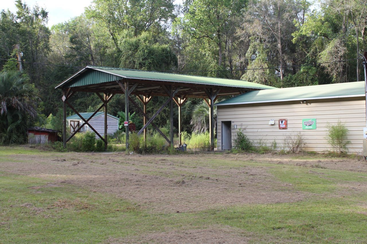 338 Browning Road Photo 6