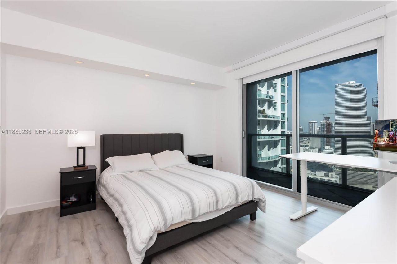 55 SE 6th St, Unit 3403, Miami, FL 33131 Photo