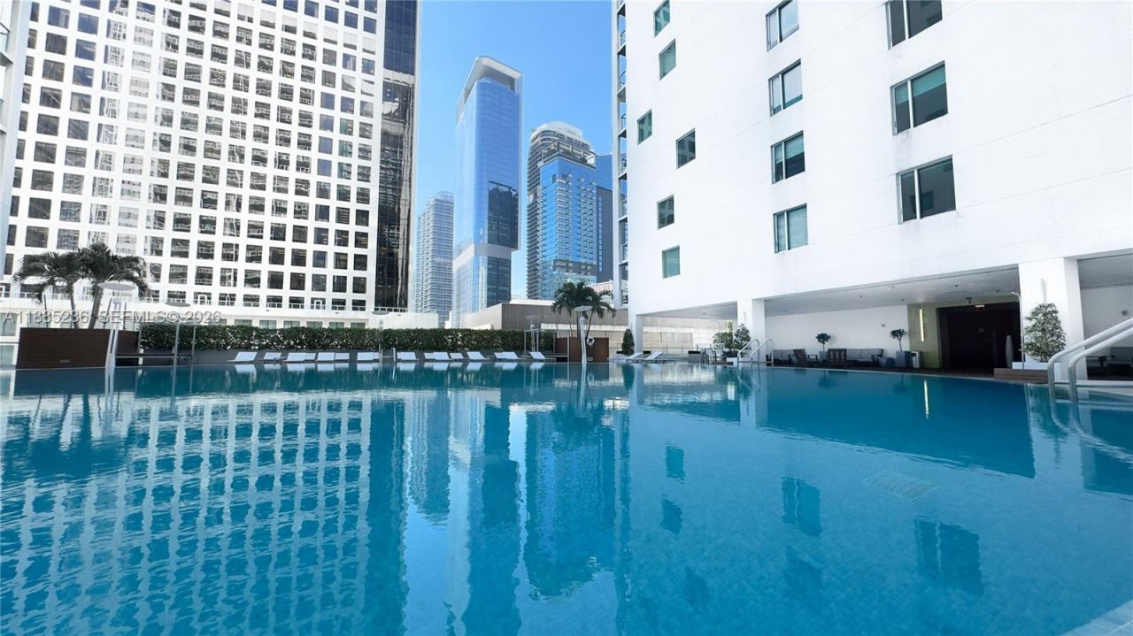 55 SE 6th St, Unit 3403, Miami, FL 33131 Photo