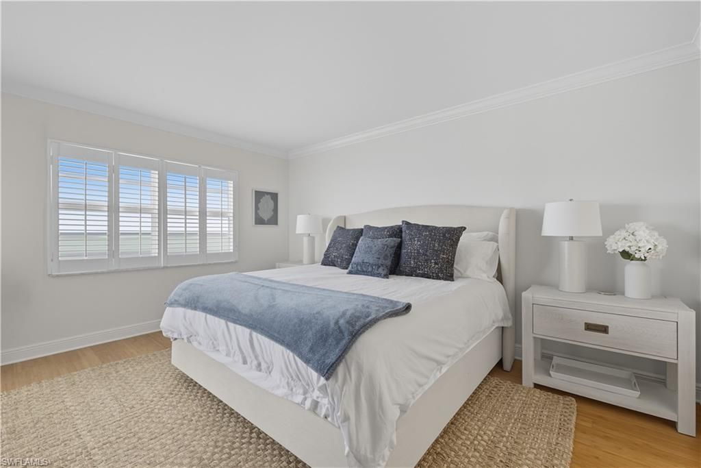 3443 Gulf Shore Blvd N, Unit 711, Naples, FL 34103 Photo