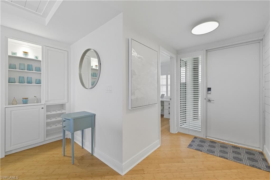 3443 Gulf Shore Blvd N, Unit 711, Naples, FL 34103 Photo