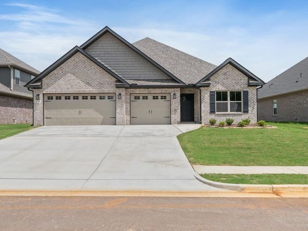 115 Alton Dale Drive, Toney, AL 35773