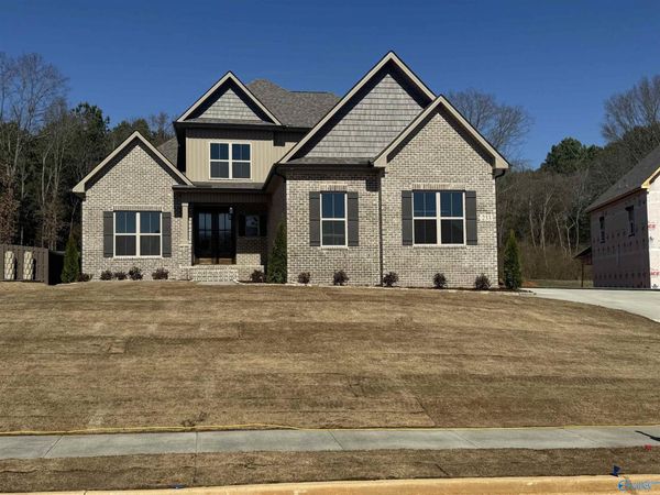 233 Oakland View Drive, Brownsboro, AL 35741