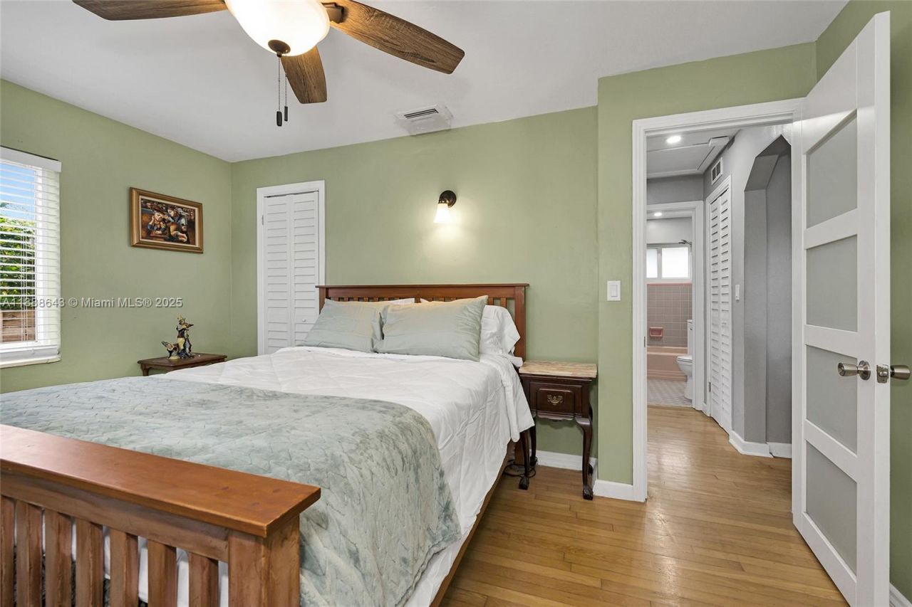 824 NE 17th Ct, Fort Lauderdale, FL 33305 Photo