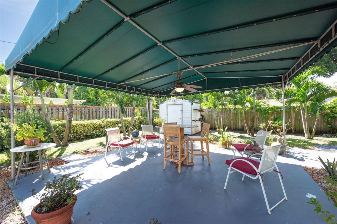 824 NE 17th Ct, Fort Lauderdale, FL 33305 Photo