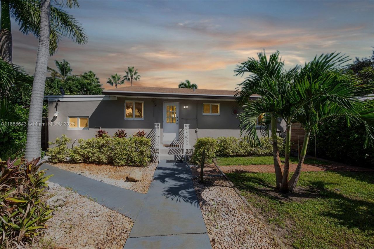 824 NE 17th Ct, Fort Lauderdale, FL 33305 Photo