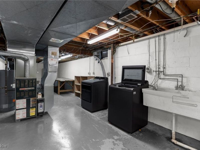 6137 Acatello Place, Poland, OH 44514 Photo 24