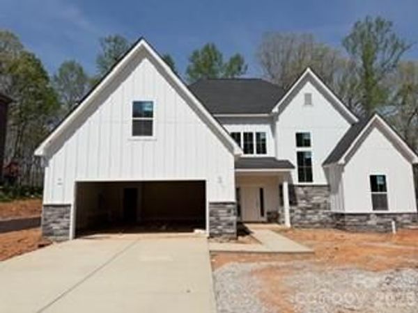 5019 Ardenwoods Drive, Charlotte, NC 28215