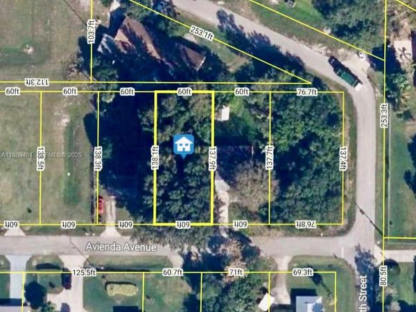 1706 Avienda Ave, Fort Pierce, FL 34946