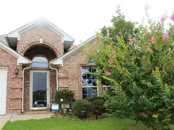 8832 Fayetteville Drive, Fort Worth, TX 76244