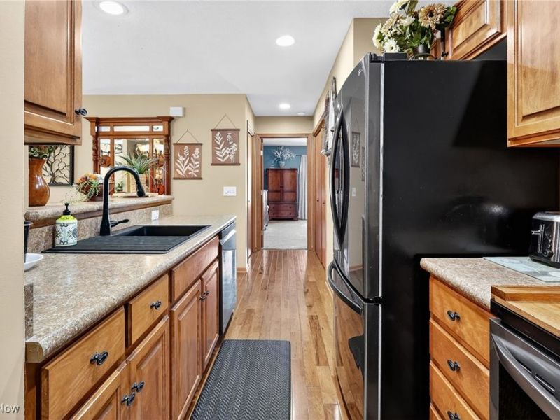 2457 Barrington Way, Unit 325, Wooster, OH 44691 Photo 14