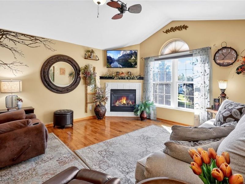 2457 Barrington Way, Unit 325, Wooster, OH 44691 Photo 7