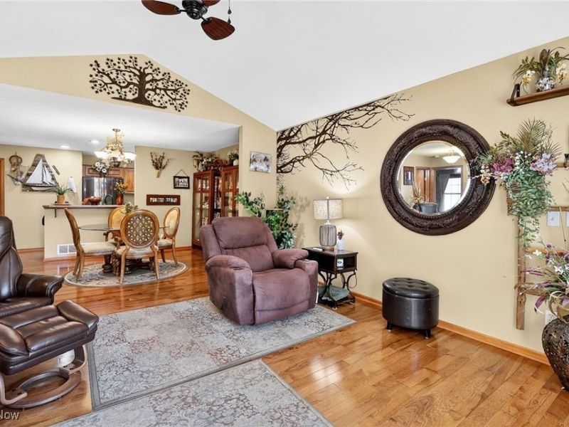 2457 Barrington Way, Unit 325, Wooster, OH 44691 Photo 8