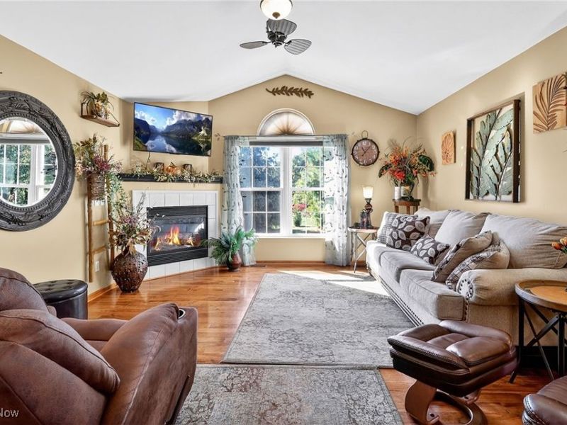 2457 Barrington Way, Unit 325, Wooster, OH 44691 Photo 9