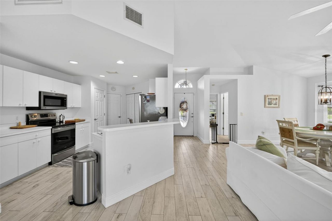 2070 King Tarpon Drive, Punta Gorda, FL 33955 Photo