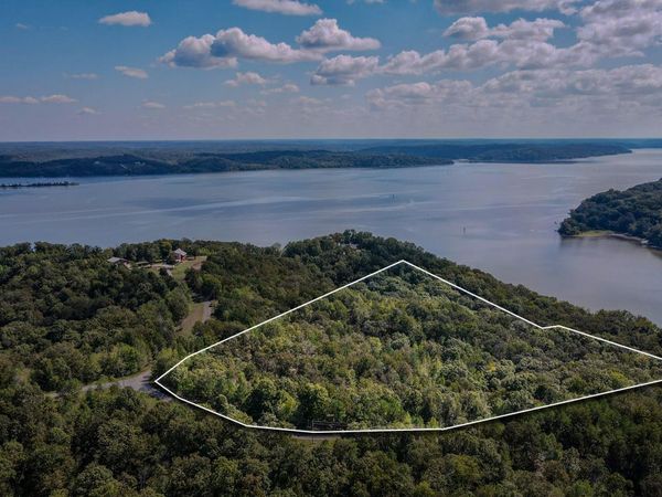 0 River Cove, Big Sandy, TN 38221