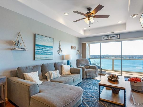 116 Emerald Bay Drive, Unit 2D, Lake Ozark, MO 65049