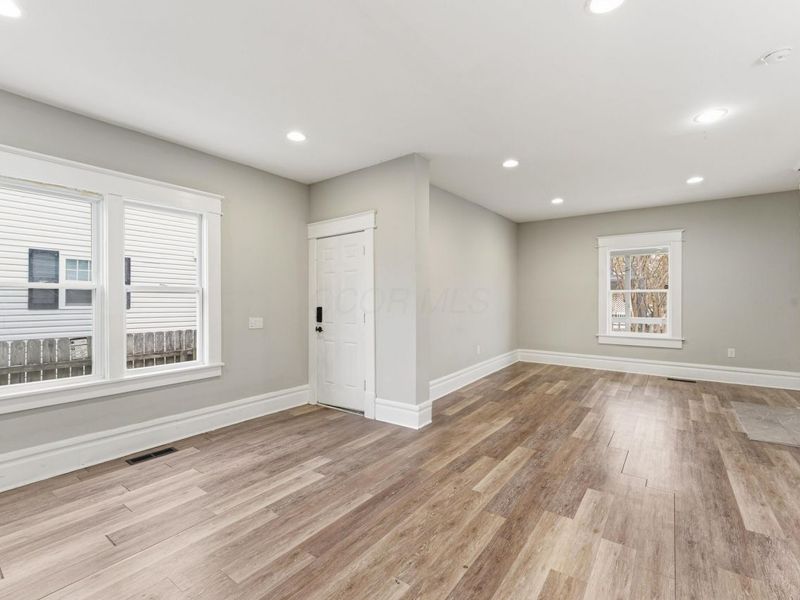 205 S Princeton Avenue, Columbus, OH 43223 Photo 6