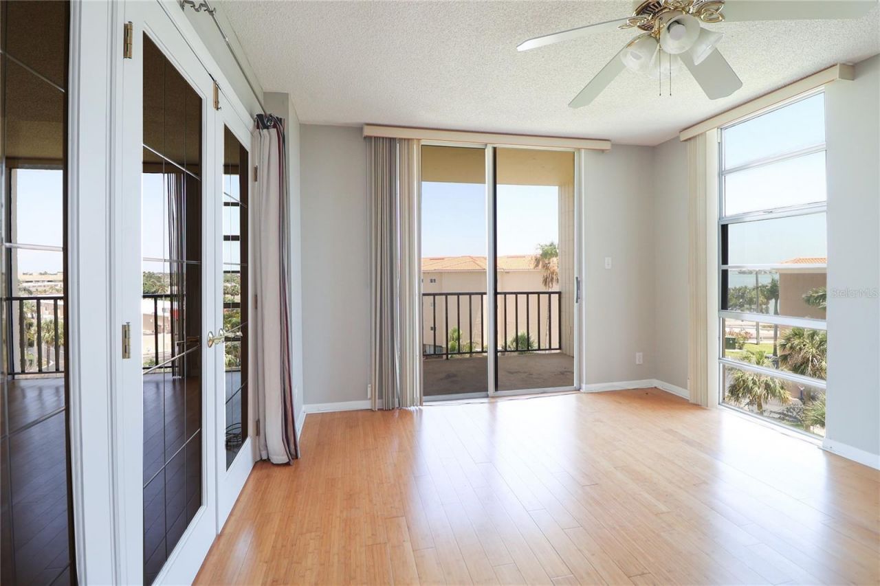 7400 Sun Island Drive S, Unit 501, South Pasadena, FL 33707 Photo